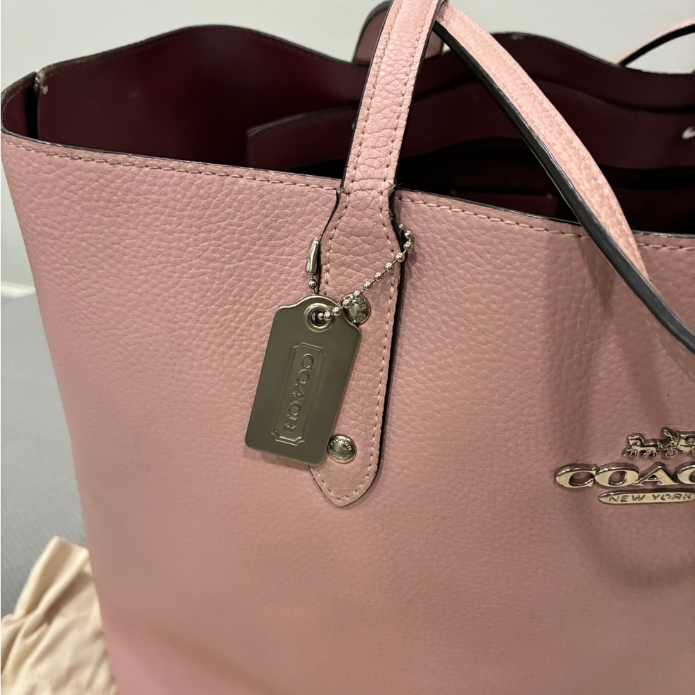 Coach Pink Women's tote Bag-preowned - Picture 3 of 13